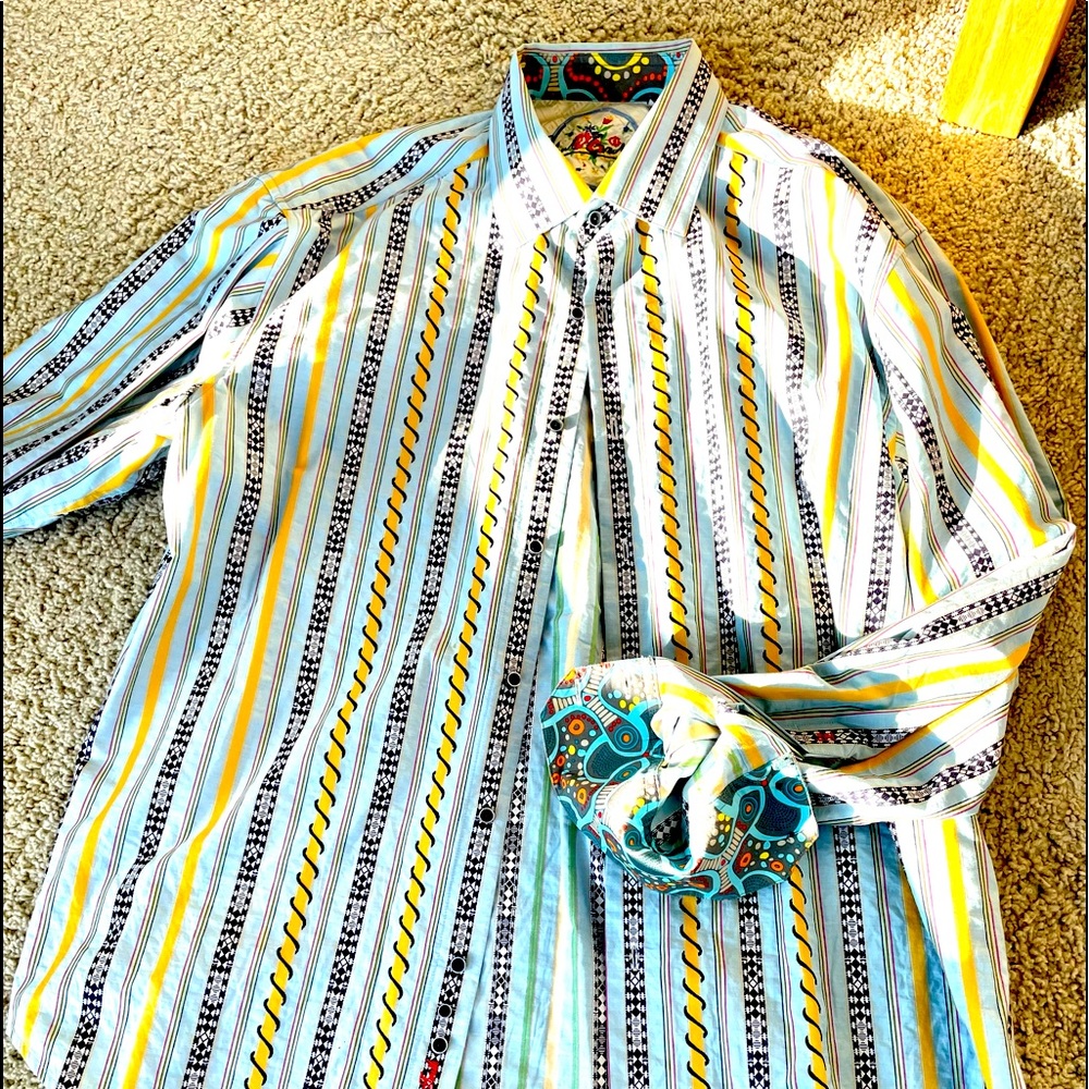 Robert Graham Shirt XL. Gently Used